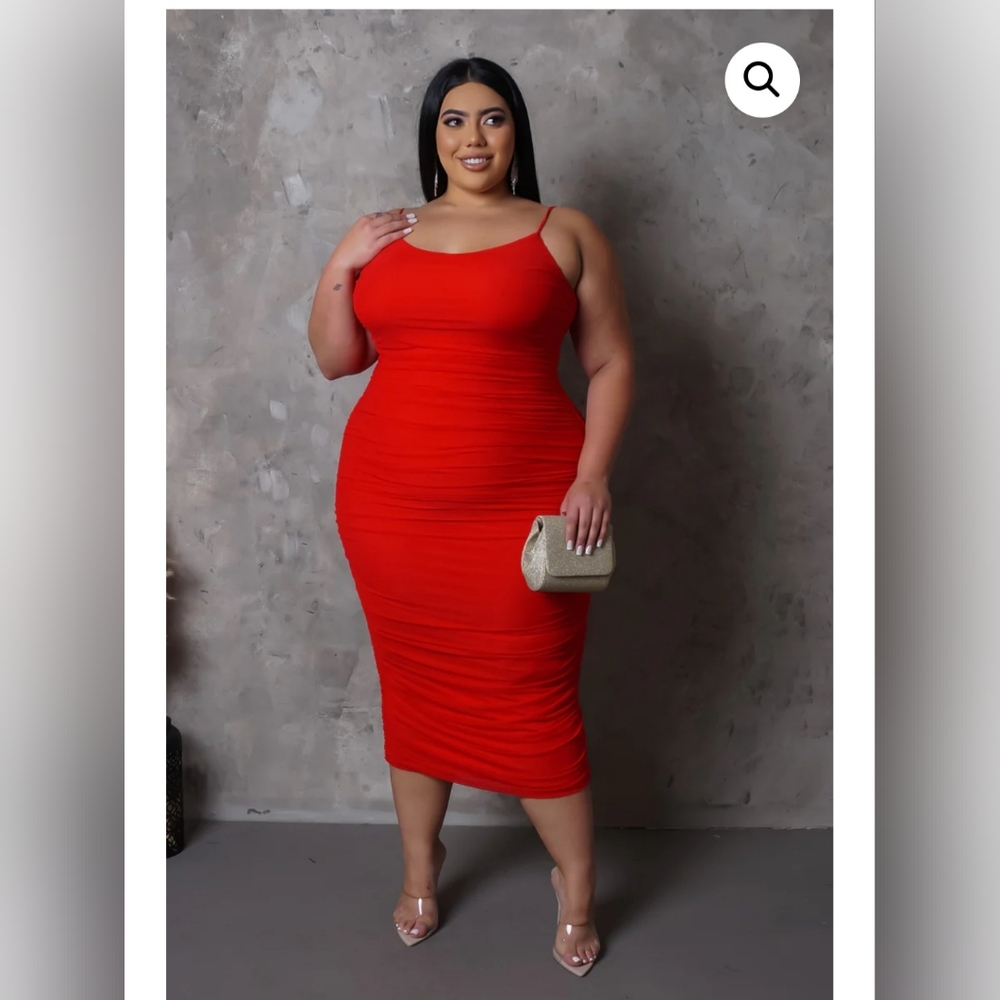 Women's  PLUS SIZE MIDI DRESS